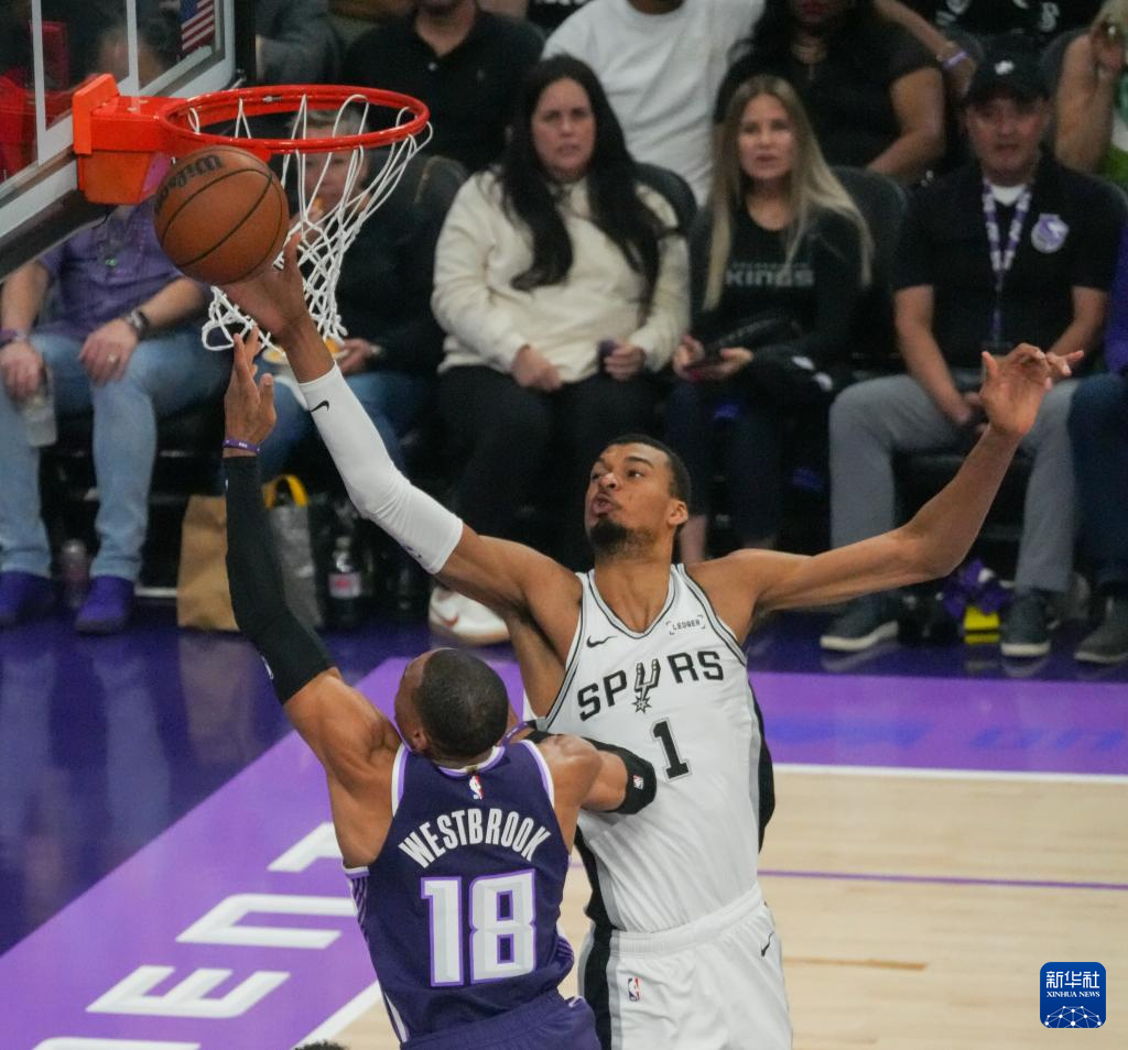 老对手续新篇!NBA总决赛4日打响,马刺与尼克斯上演终极对决